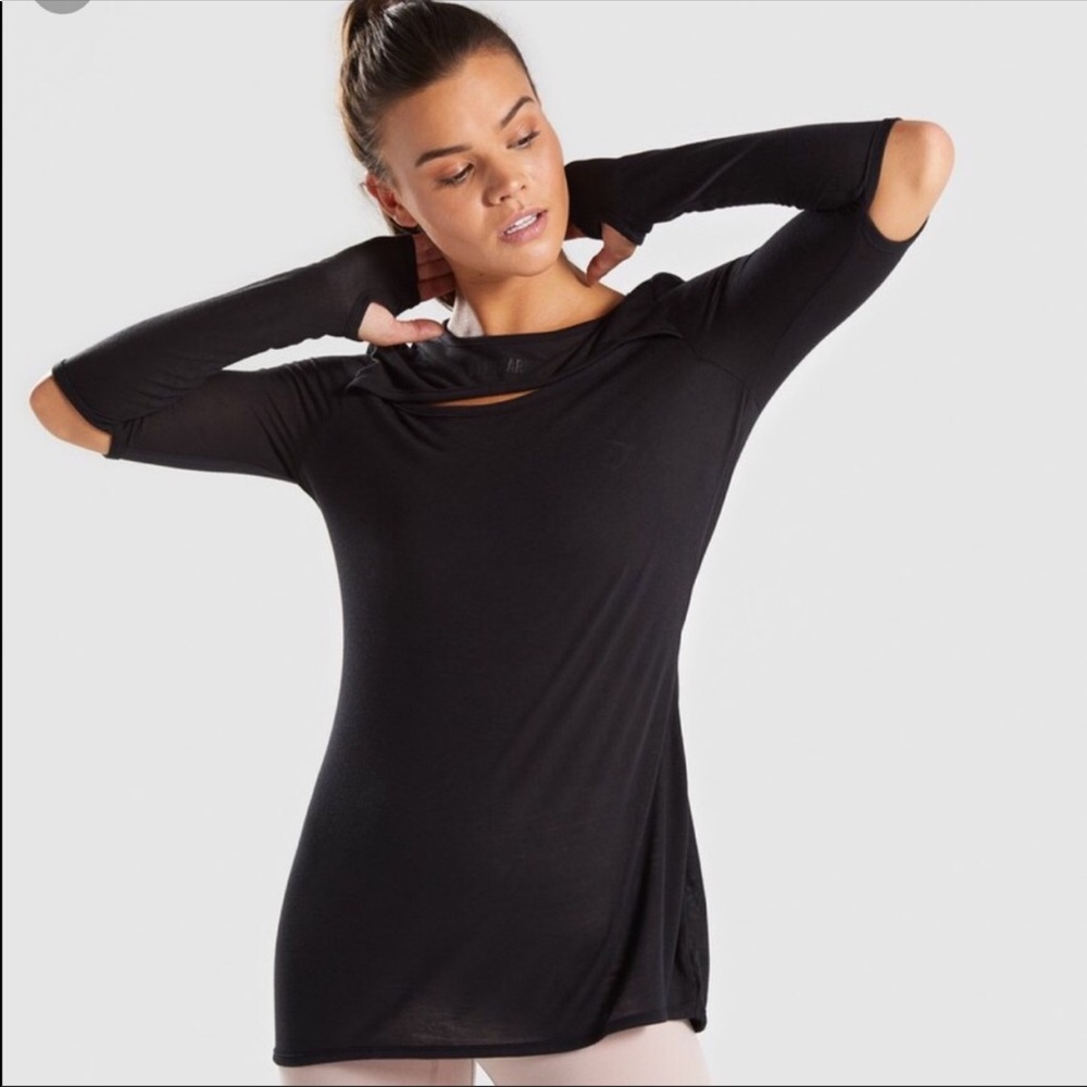 Gym shark black long sleeve